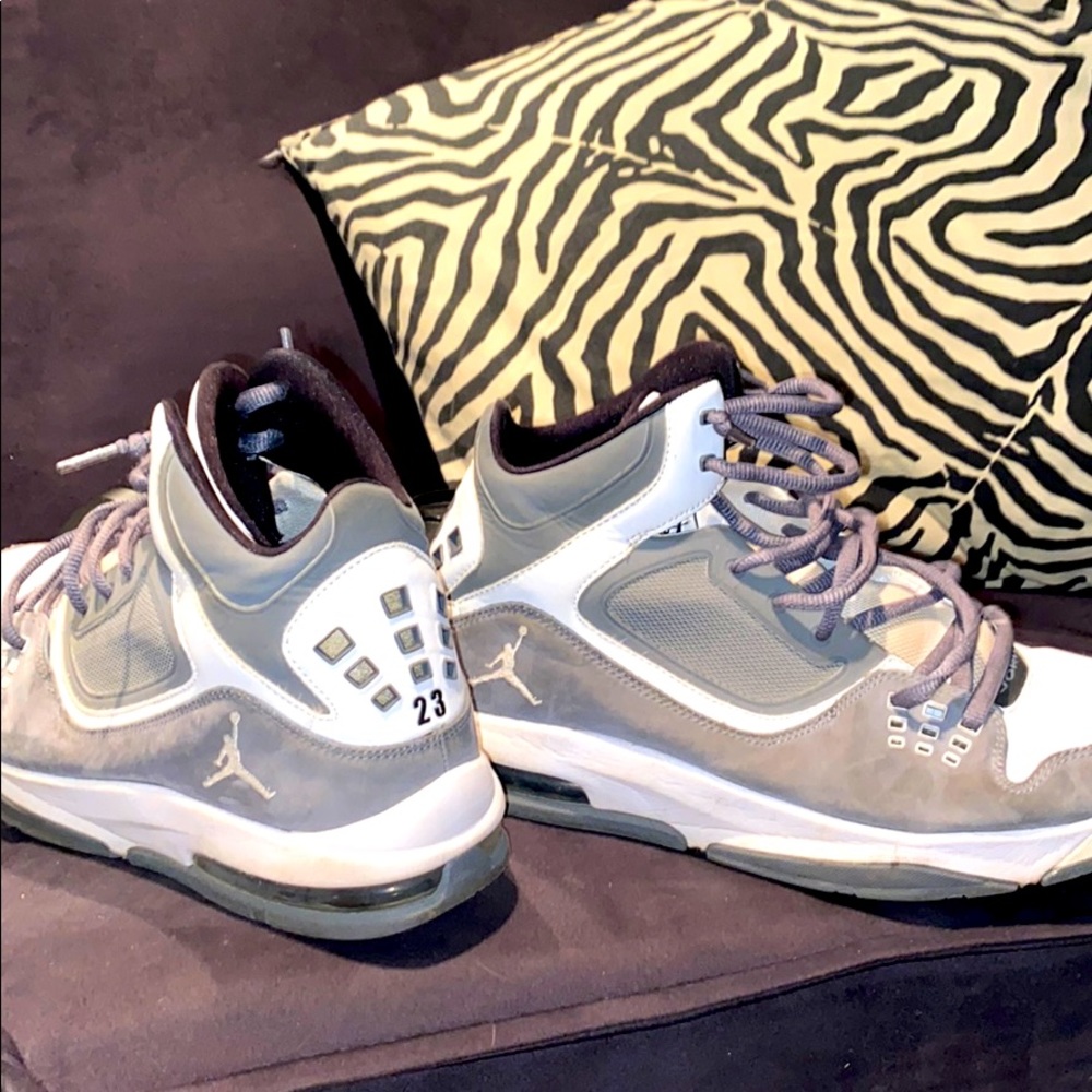 Air Jordan flight